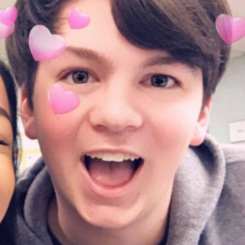 Meet your Posher, Chase